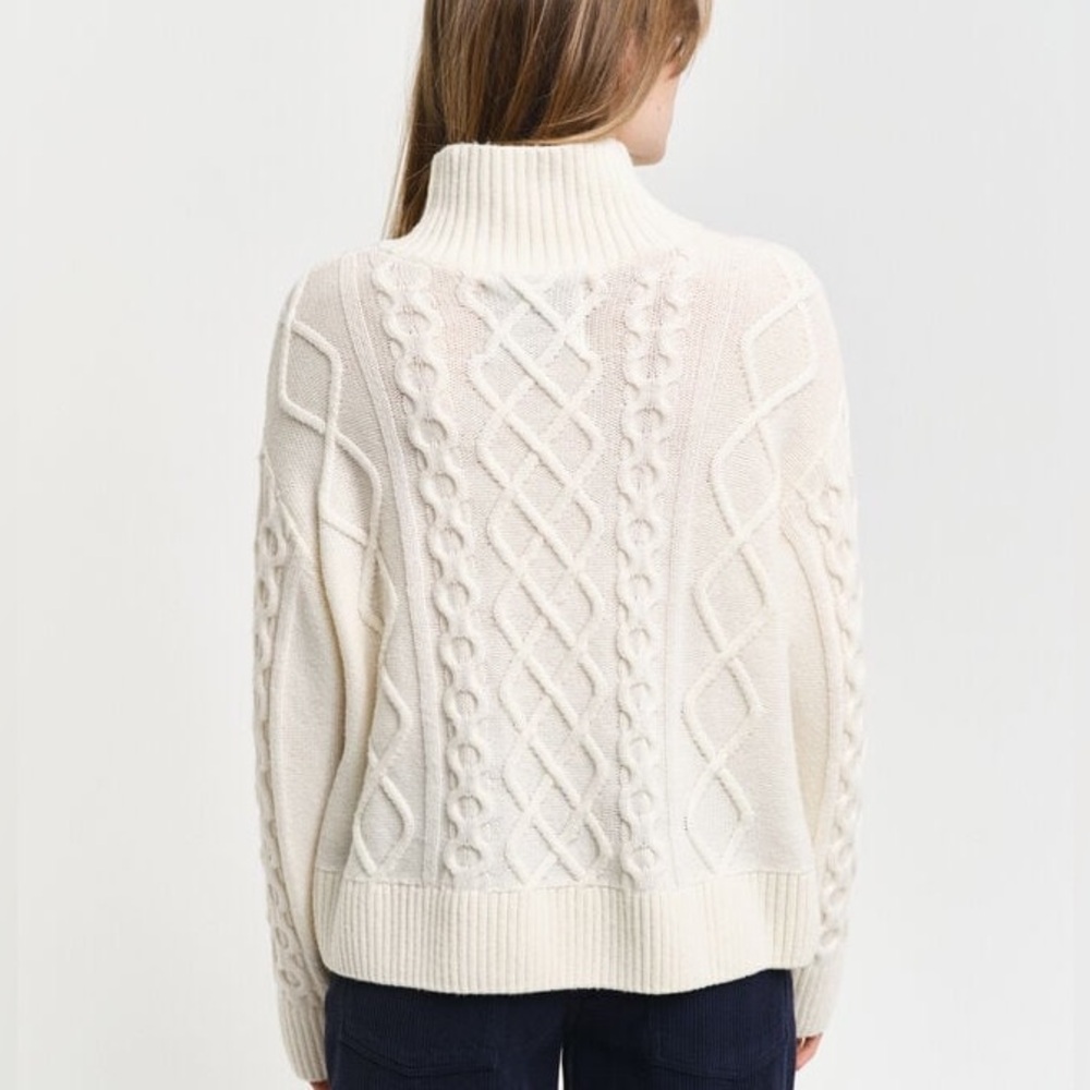 Abercrombie & Fitch Cream Cable Knit Turtleneck Sweater